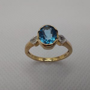 9ct Gold Blue Topaz and Diamond Ring
