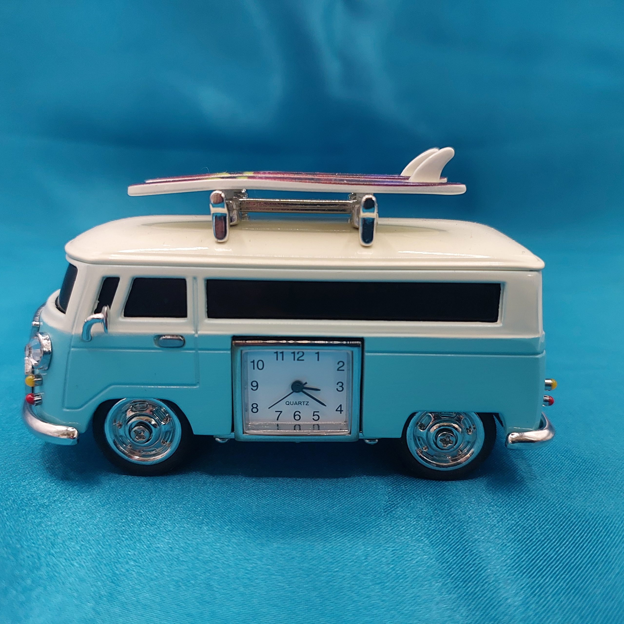 VW Comby Van Miniature Clock
